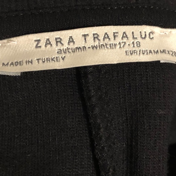 Zara Trafaluc Short Sleeve Shirt Dress with Faux Embroidered Floral Print - Picture 4 of 5